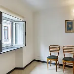Xxv Aprile Downtown By Wonderful Italy