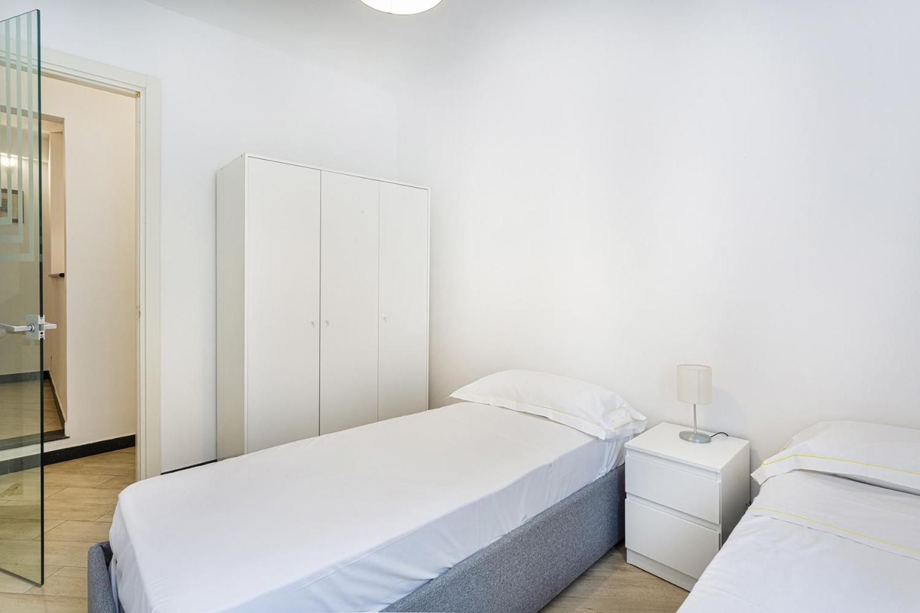 Xxv Aprile Downtown By Wonderful Italy *
