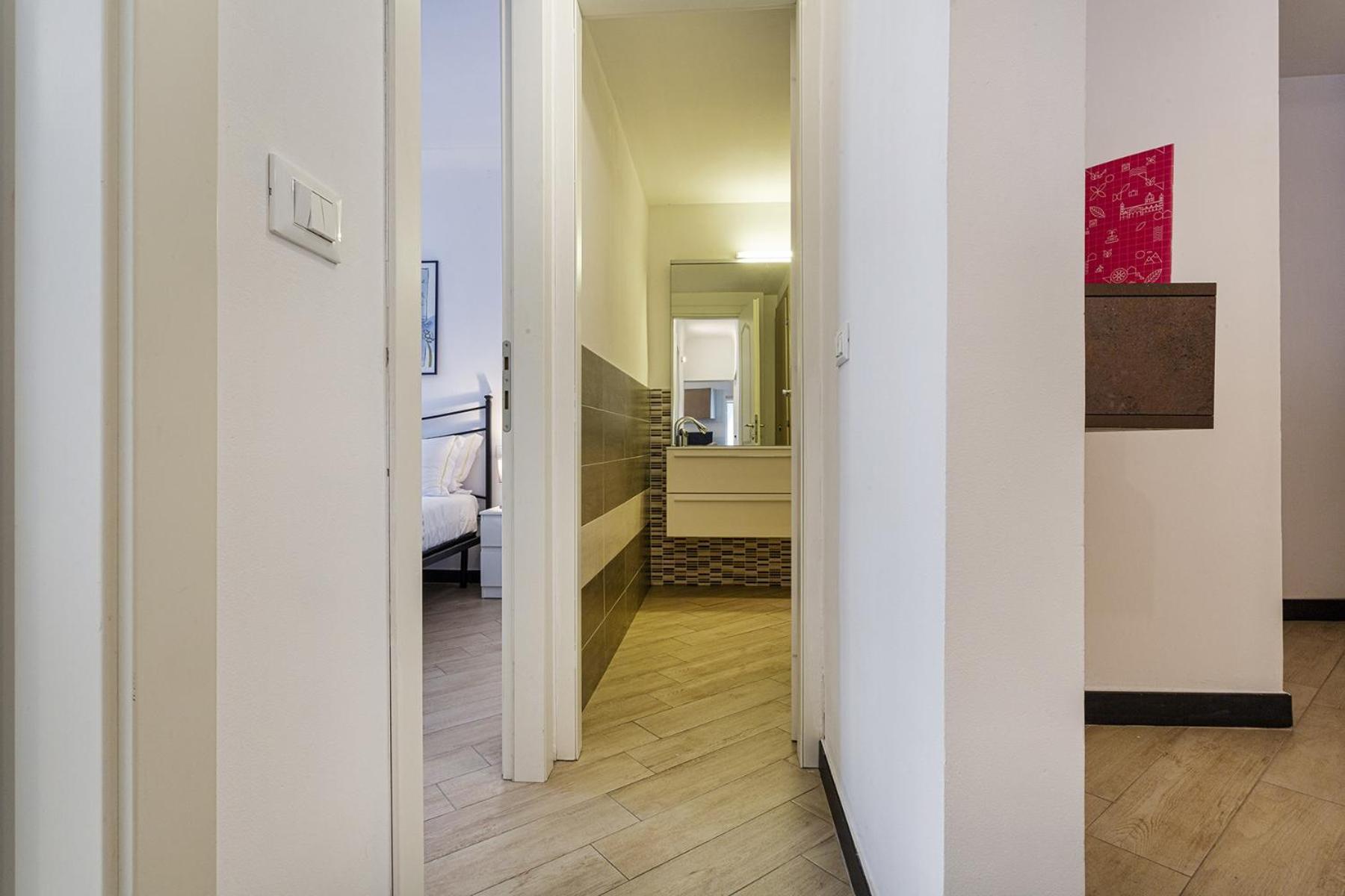 Xxv Aprile Downtown By Wonderful Italy